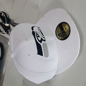 New Seahawks cap size 8